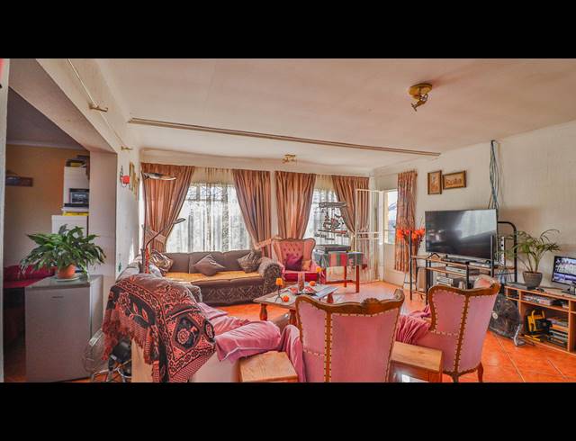 3 BEDROOM HOUSE FOR SALE IN KRUGERSRUS